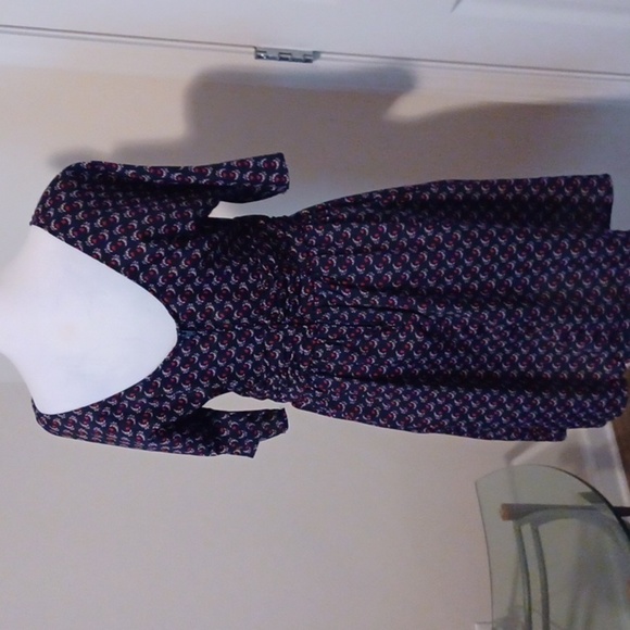 🐈⬛Elegant Dark Blue and Red  Patterned Dress - Picture 5 of 9